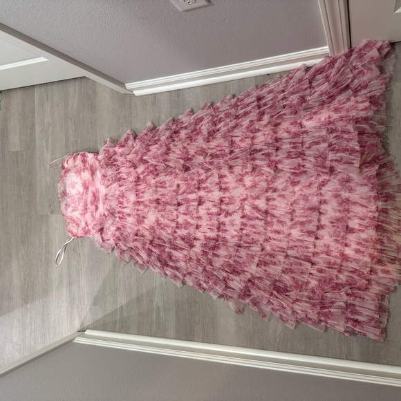 Pink Ruffled Dress - Picture 2 of 3